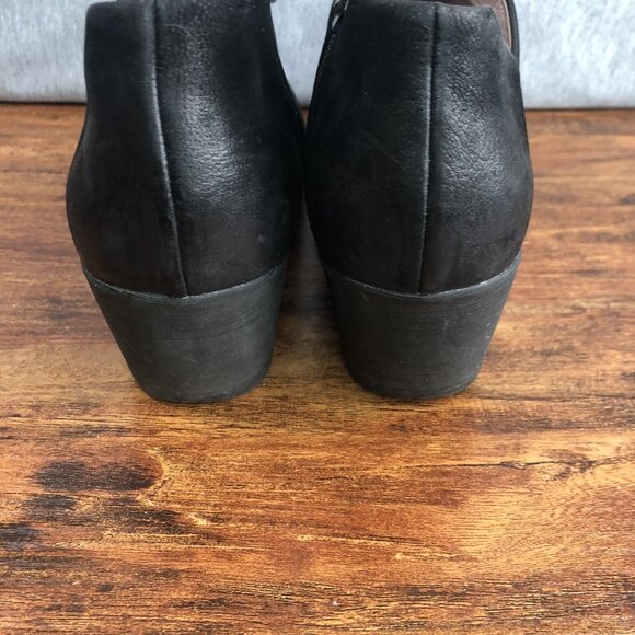 Dansko Women's SZ‎ 37 US 7 Raina Black Nubuck Leather Ankle Bootie Heels - Picture 3 of 10